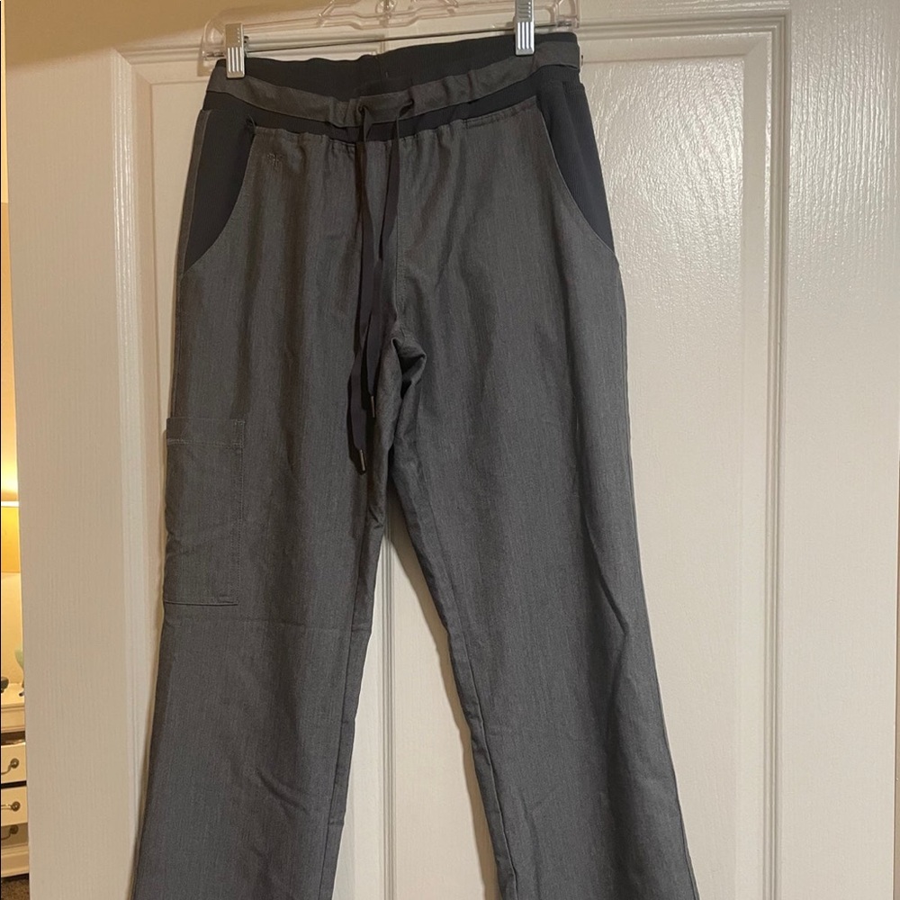 Med Couture Scrub Pants